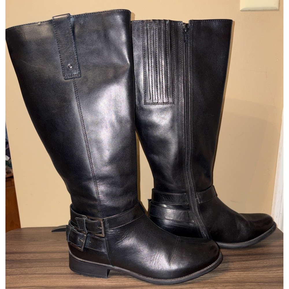 Clarks 9.5 M Plaza Steer Black Leather Tall Riding Boots Full Zip Buckle Detail